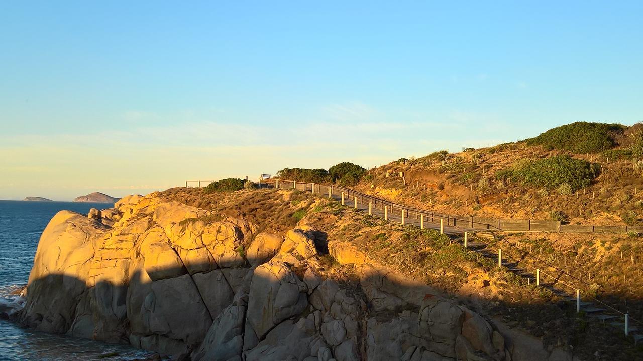 All Seasons Port Elliot Holiday House Экстерьер фото