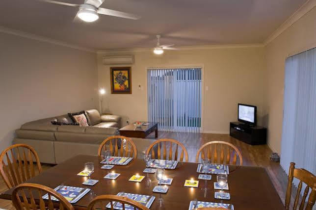 All Seasons Port Elliot Holiday House Экстерьер фото